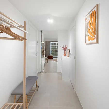 - - Modern, Design En Warm App 4p Apartman Ostende