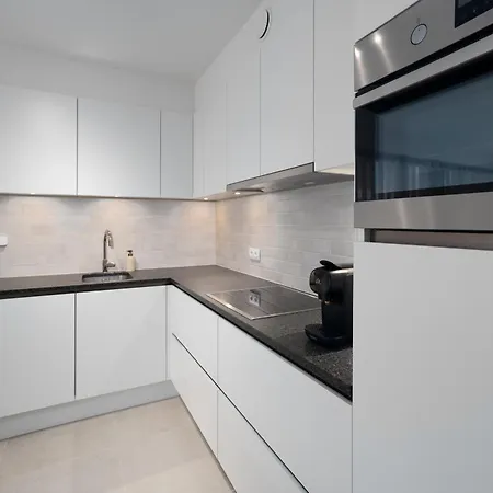 - - Modern, Design En Warm App 4p Apartman Ostende